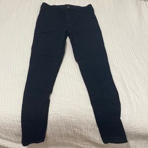 Black High Rise Jegging Skinny American Eagle Jeans (size 4)